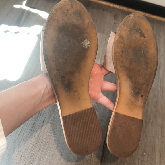 Sandals - free with any purchase. - Picture 3 of 3